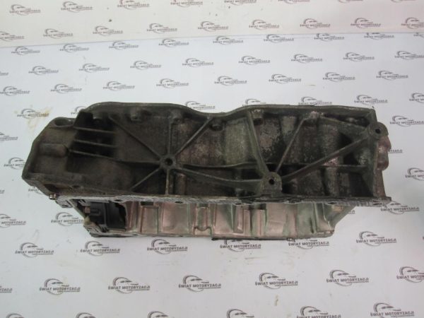 TRAFIC VIVARO 2.0 DCI M9R782 09r miska olejowa 8200368182 8200600642 - obrazek 2