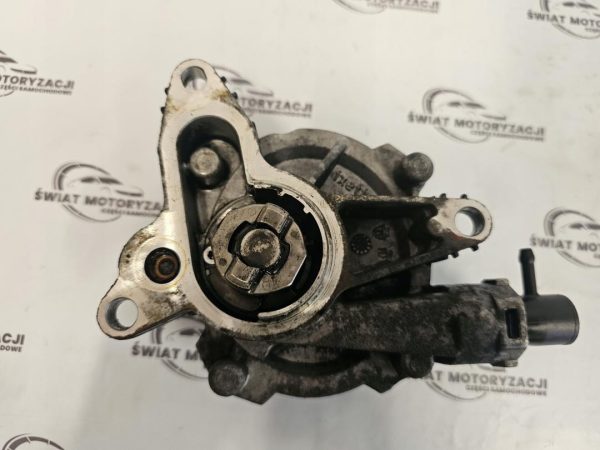 TRAFIC VIVARO 2.0 DCI M9R786 114KM 14r vacum pompa 8200881338 - obrazek 4