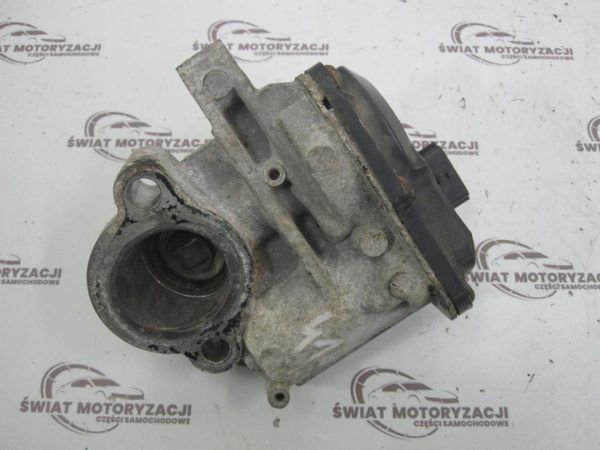 Trafic Vivaro Primaster 1.6 DCI 18r zawór EGR H8201068965 147102408R - obrazek 7