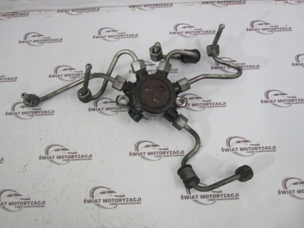 TRANSIT CONNECT 1.8 TDCI 10r rozdzielacz paliwa 4M5Q-9D280DB