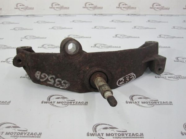 VIVARO TRAFIC 2.0 DCI M9R782 115KM 09r łapa wspornik 8200404278A 93853923