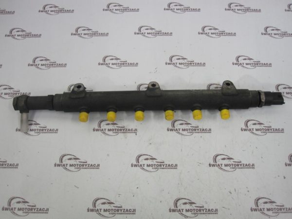 Volvo XC90 2.4 D 06r listwa wtryskowa 0445215015 30622085 30622085
