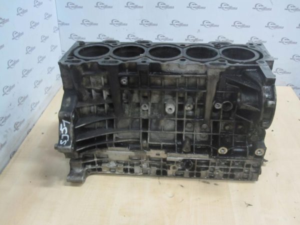 Volvo XC90 2.4 D D5244T 163KM blok silnika nominalny 8653864A 08653865 - obrazek 9