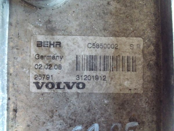 VOLVO XC90 2.4 D5 08r D5244T4 185KM chłodniczka oleju 31201912 - obrazek 6