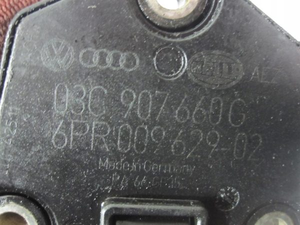 VW GOLF VI 1.6 TDI CAY 105KM 13r czujnik poziomu oleju 03C907660G - obrazek 3