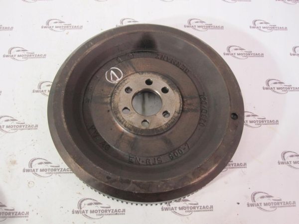 VW GOLF VI 1.6 TDI CAY 105KM 13r koło zamachowe 038D03L - obrazek 5