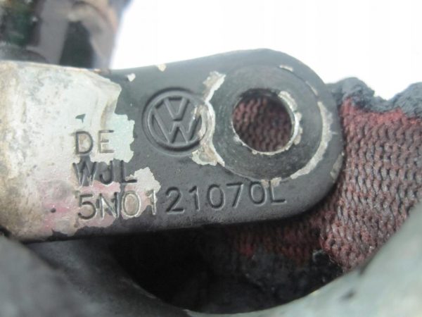 VW PASSAT 2.0 TDI 09r rura przewód wody 5N0121070L - obrazek 3